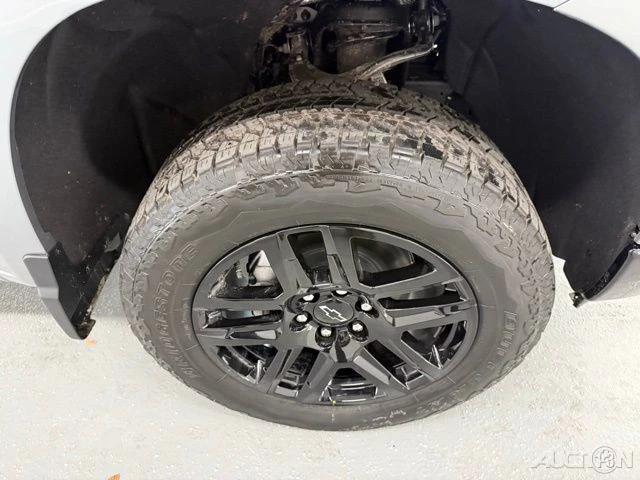 2026 Chevrolet Silverado 4th Gen - Image 4 of 21