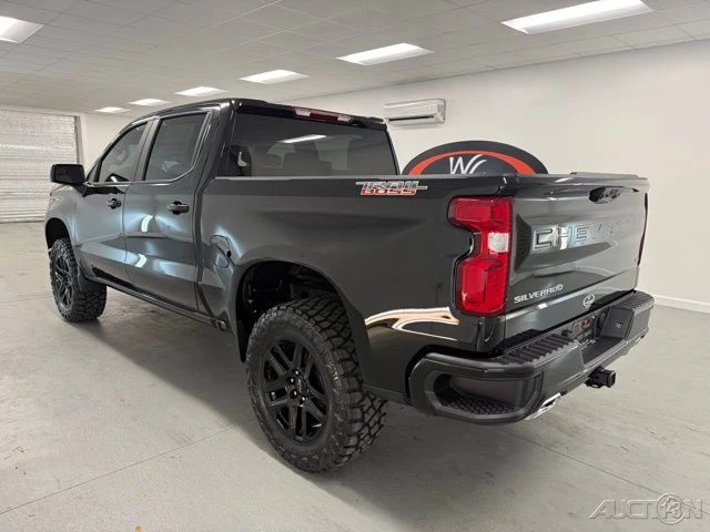 2026 Chevrolet Silverado 4th Gen - Image 9 of 12