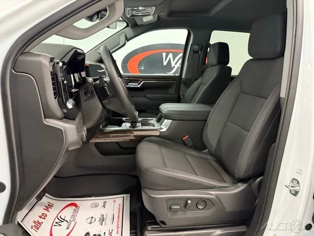 2026 Chevrolet Silverado 4th Gen - Image 11 of 21