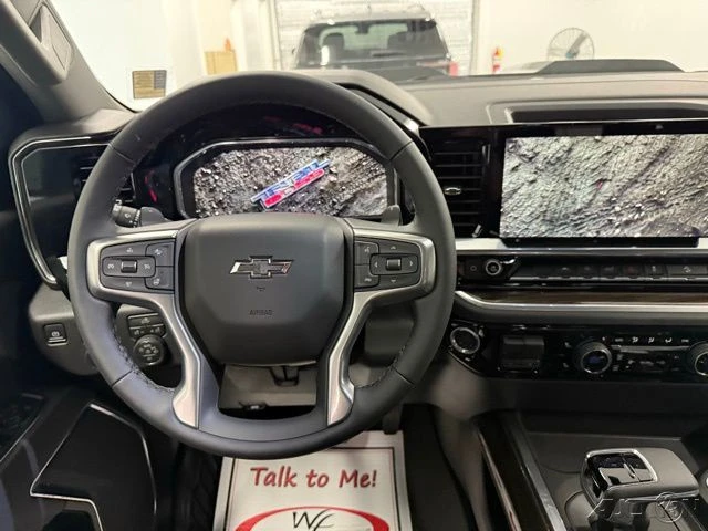 2026 Chevrolet Silverado 4th Gen - Image 17 of 21