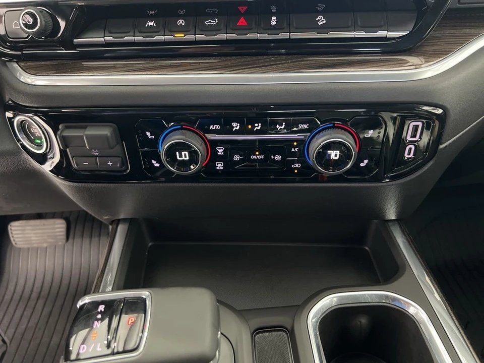 2026 Chevrolet Silverado 4th Gen - Image 17 of 31