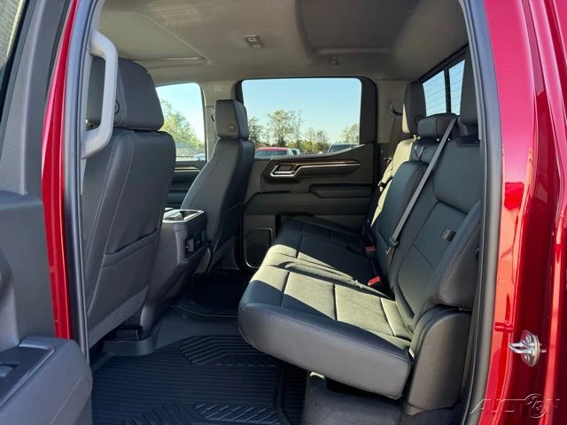 2026 Chevrolet Silverado 4th Gen - Image 16 of 21