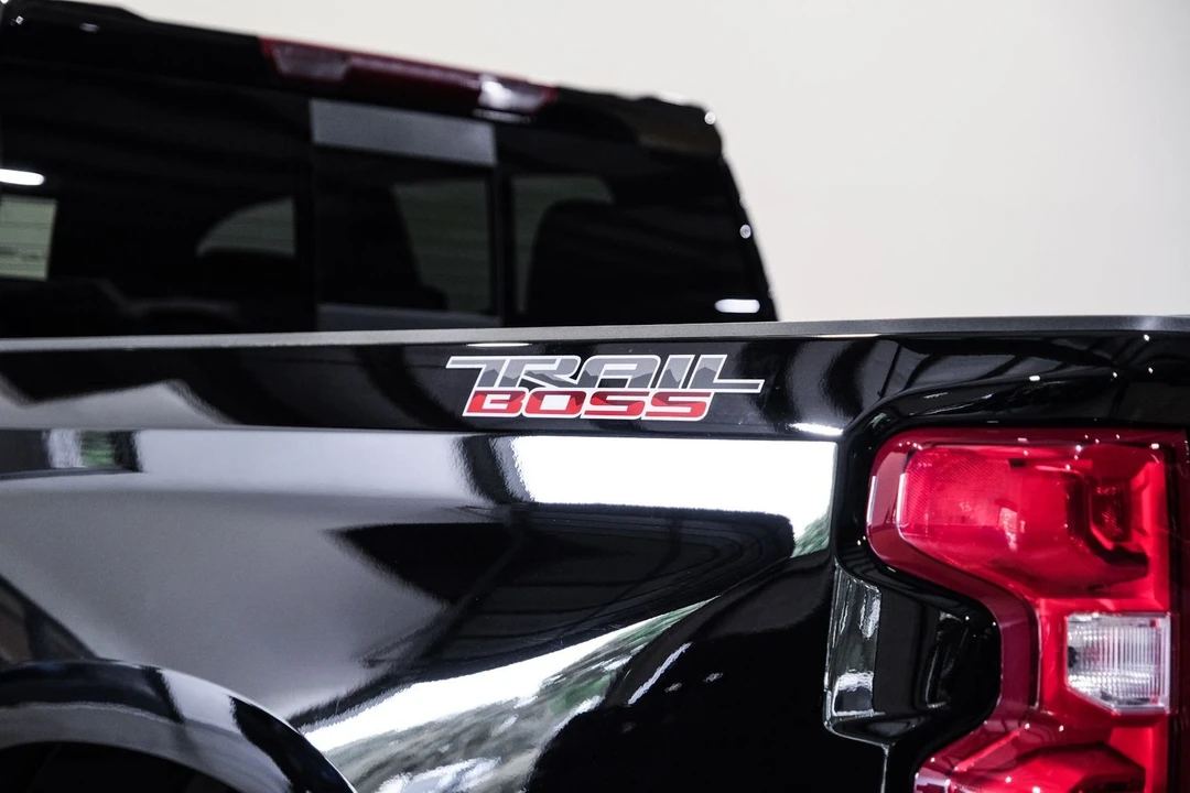 2026 Chevrolet Silverado 4th Gen - Image 9 of 12