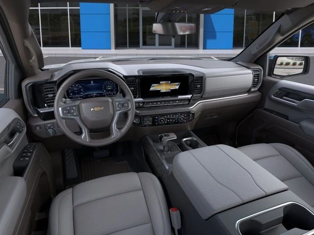 2026 Chevrolet Silverado 4th Gen - Image 15 of 21