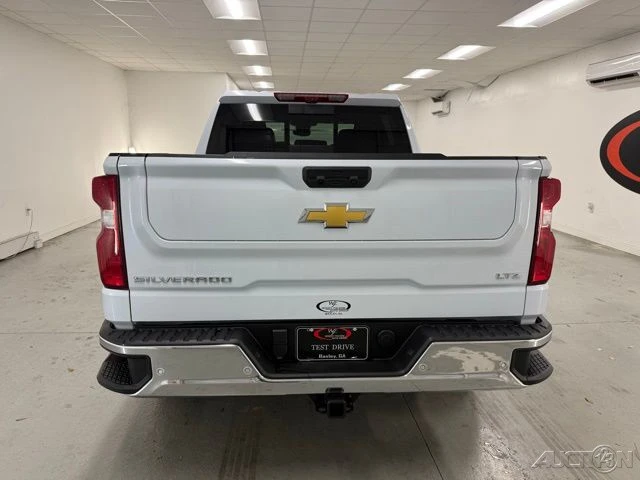 2026 Chevrolet Silverado 4th Gen - Image 8 of 21