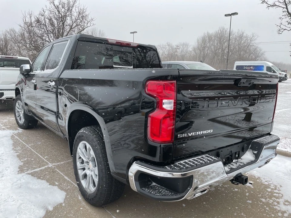 2026 Chevrolet Silverado 4th Gen - Image 4 of 11