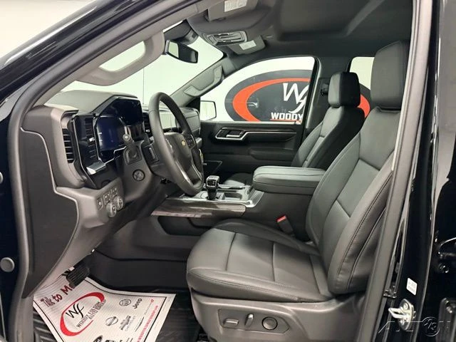 2026 Chevrolet Silverado 4th Gen - Image 9 of 21