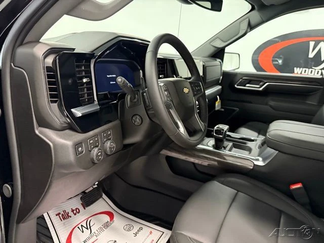 2026 Chevrolet Silverado 4th Gen - Image 12 of 21