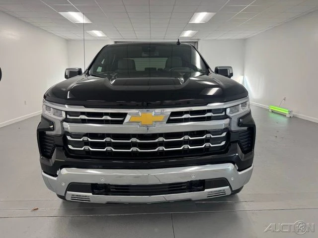 2026 Chevrolet Silverado 4th Gen - Image 2 of 17