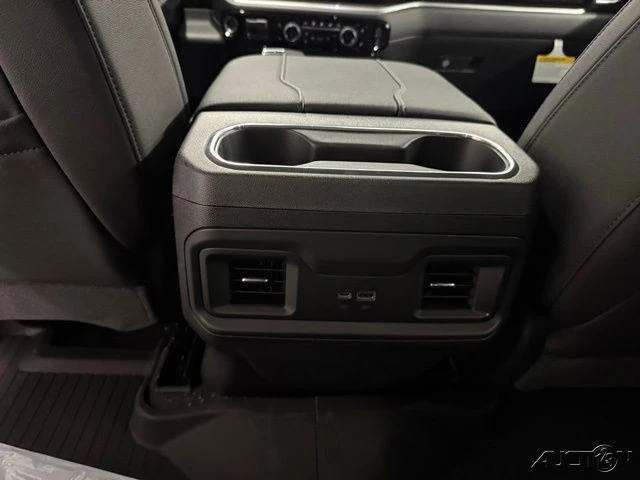 2026 Chevrolet Silverado 4th Gen - Image 17 of 21