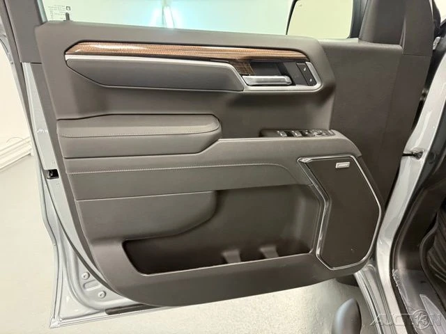 2026 Chevrolet Silverado 4th Gen - Image 13 of 21