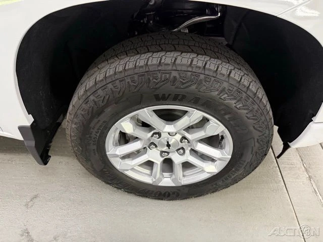 2026 Chevrolet Silverado 4th Gen - Image 4 of 19