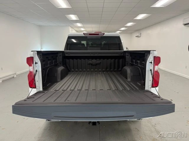 2026 Chevrolet Silverado 4th Gen - Image 8 of 12