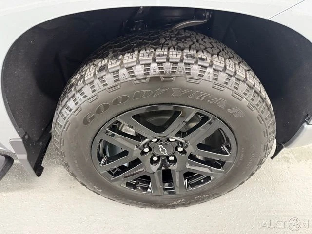 2026 Chevrolet Silverado 4th Gen - Image 4 of 12