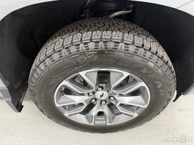 2026 Chevrolet Silverado 4th Gen - Image 4 of 12