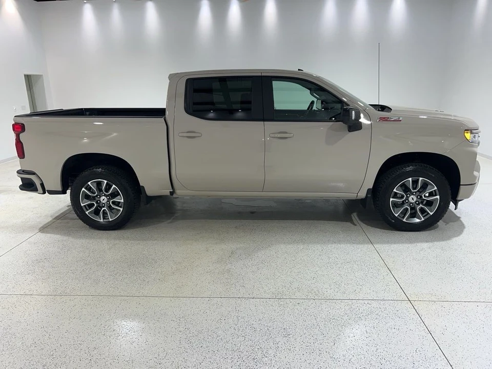 2026 Chevrolet Silverado 4th Gen - Image 6 of 21
