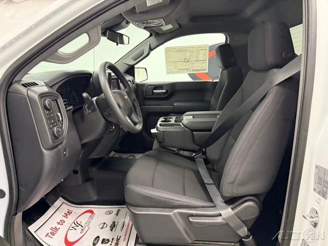2026 Chevrolet Silverado 4th Gen - Image 9 of 18