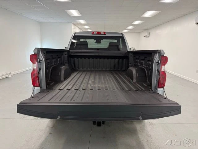 2026 Chevrolet Silverado 4th Gen - Image 8 of 18