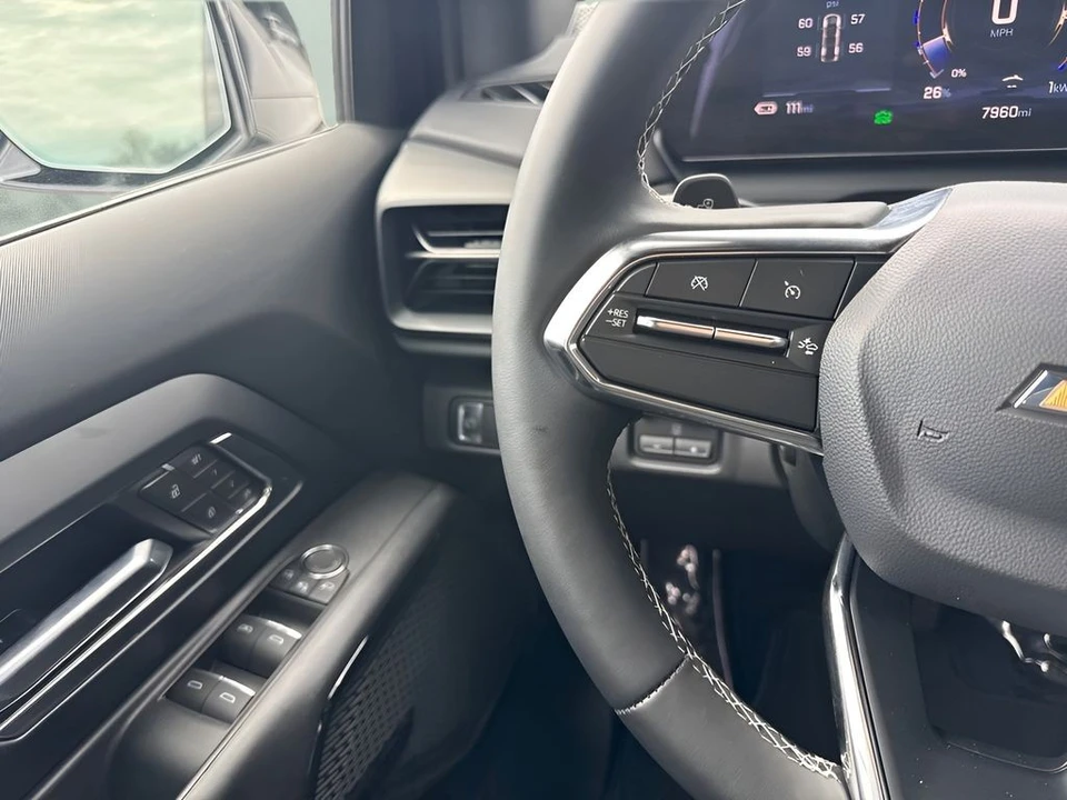 2026 Chevrolet Silverado - Image 17 of 31