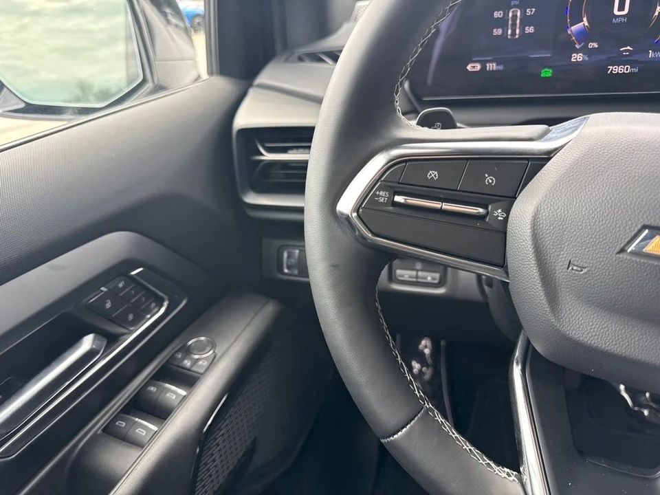 2026 Chevrolet Silverado - Image 16 of 31