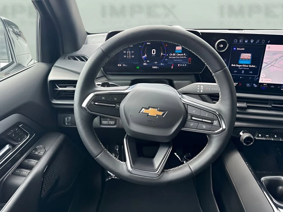 2026 Chevrolet Silverado - Image 16 of 31