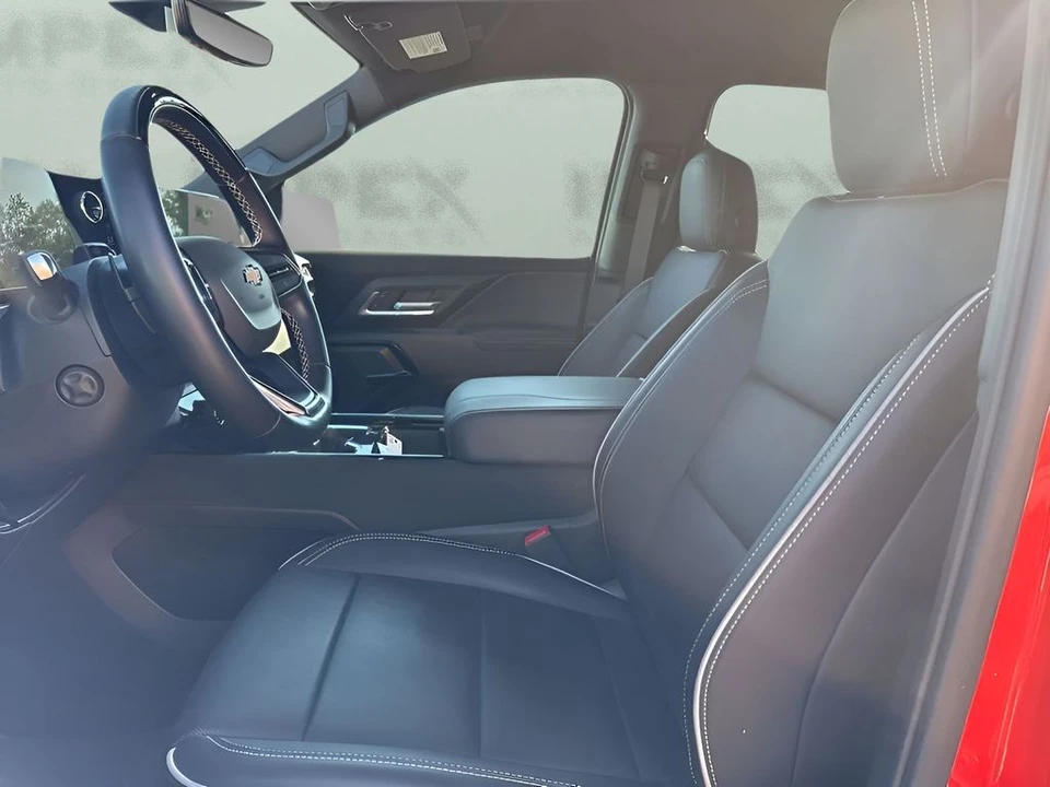 2026 Chevrolet Silverado - Image 7 of 10