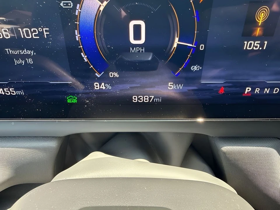 2026 Chevrolet Silverado - Image 26 of 31