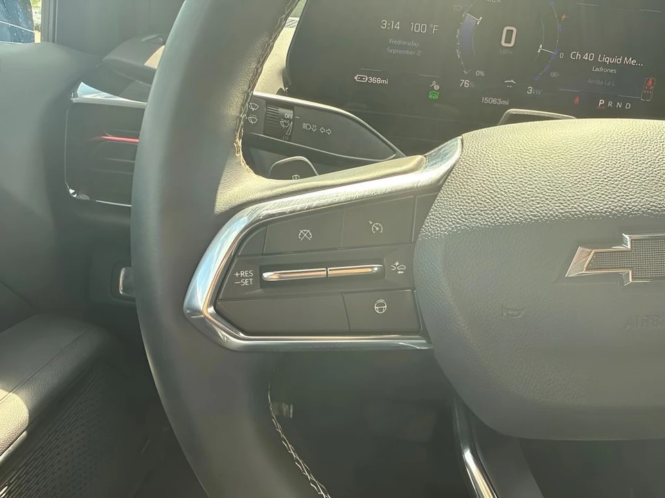 2026 Chevrolet Silverado - Image 16 of 31