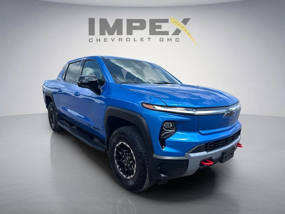 2026 Chevrolet Silverado - Image 7 of 31
