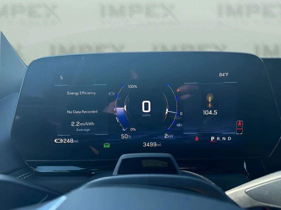 2026 Chevrolet Silverado - Image 26 of 31