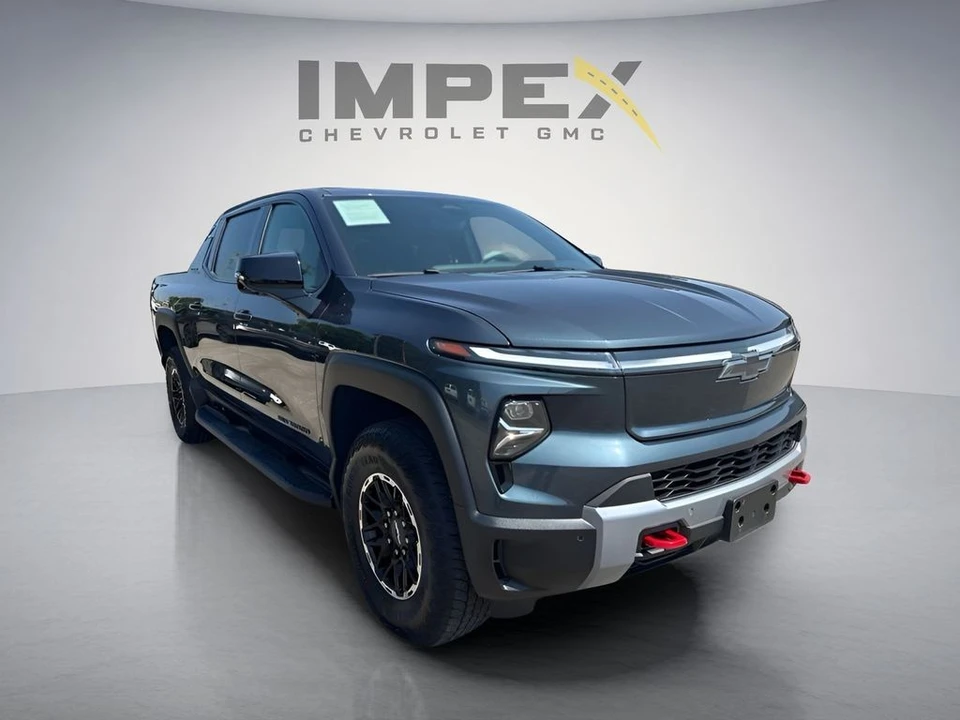 2026 Chevrolet Silverado - Image 7 of 31