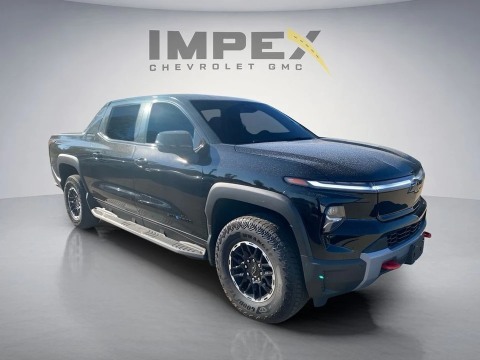 2026 Chevrolet Silverado - Image 7 of 15