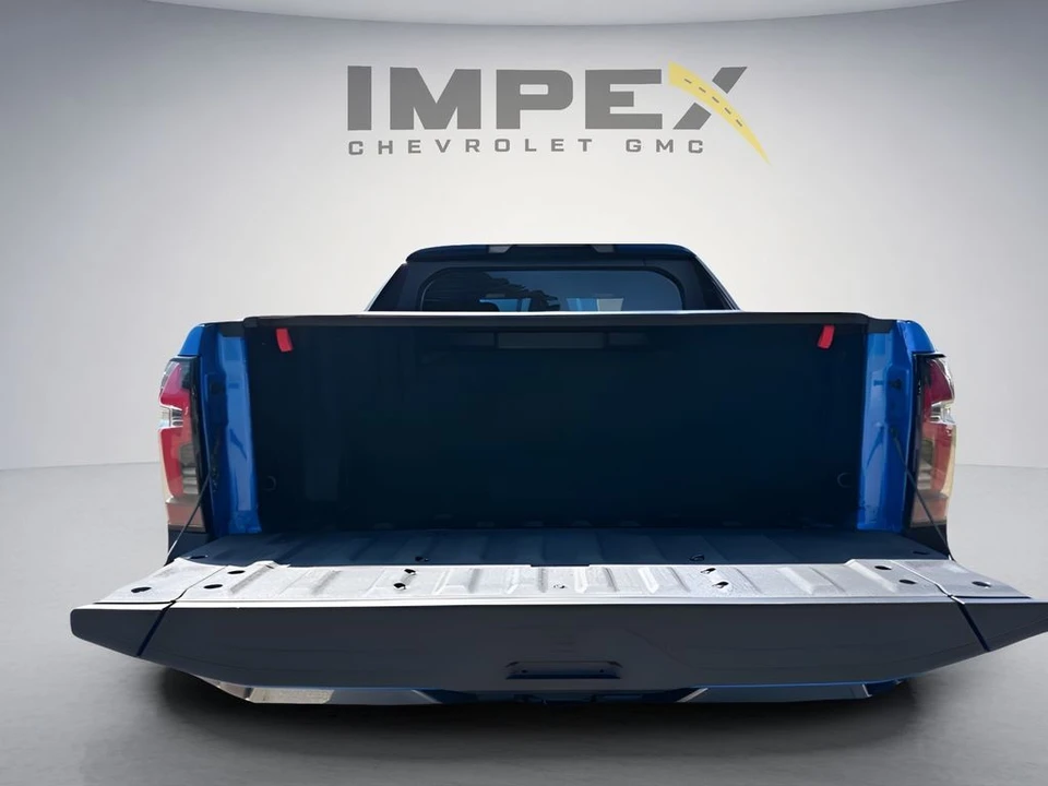 2026 Chevrolet Silverado - Image 9 of 31