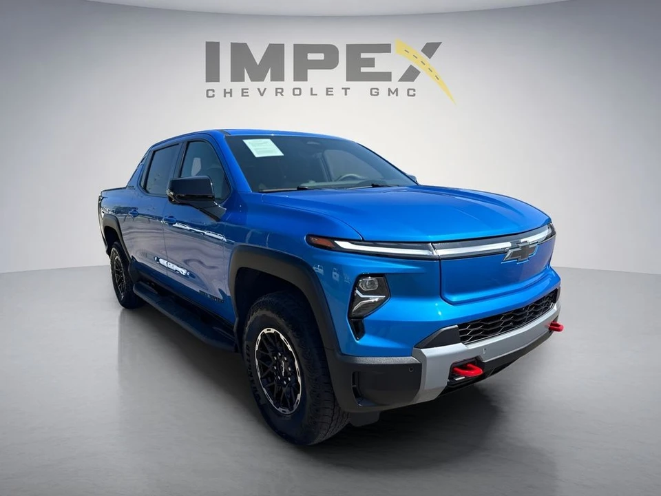 2026 Chevrolet Silverado - Image 7 of 31