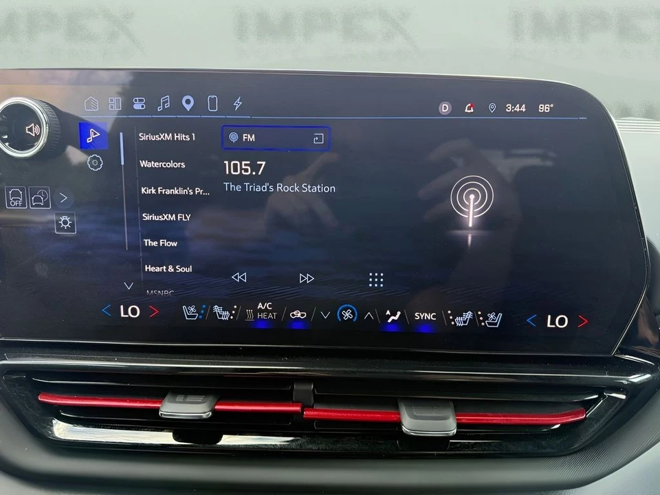 2026 Chevrolet Silverado - Image 19 of 31