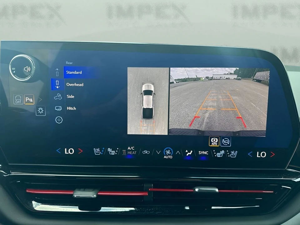 2026 Chevrolet Silverado - Image 21 of 31
