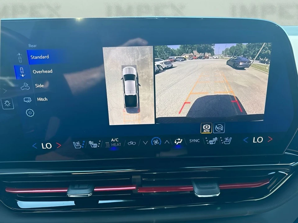 2026 Chevrolet Silverado - Image 22 of 31
