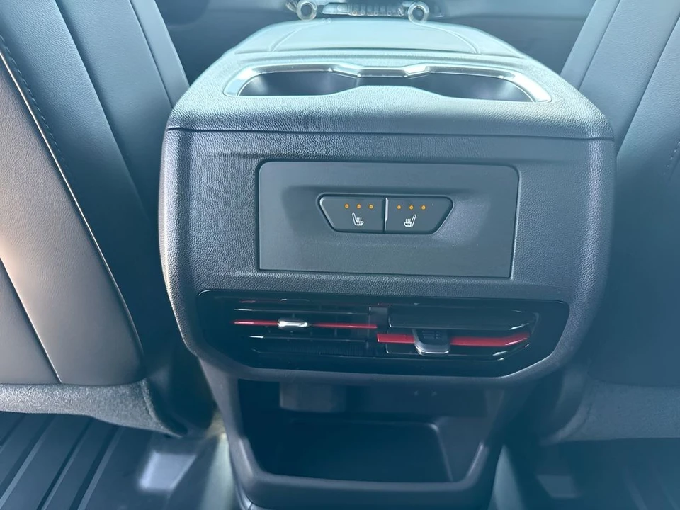 2026 Chevrolet Silverado - Image 13 of 31
