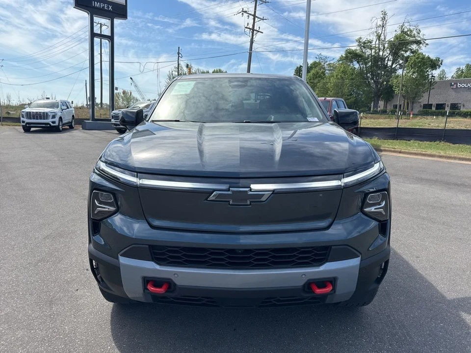2026 Chevrolet Silverado 4th Gen - Image 8 of 21
