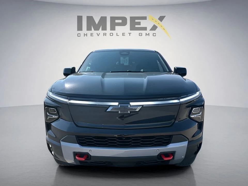 2026 Chevrolet Silverado - Image 7 of 15
