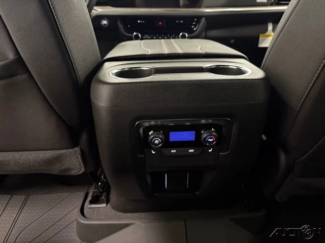 2026 Chevrolet Tahoe 5th Gen - Image 18 of 21