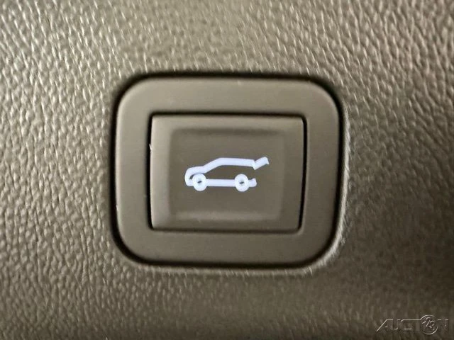2026 Chevrolet Tahoe 5th Gen - Image 9 of 21