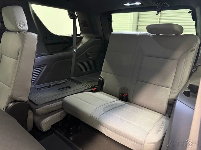 2026 Chevrolet Tahoe 5th Gen - Image 15 of 21