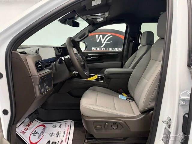 2026 Chevrolet Tahoe 5th Gen - Image 9 of 21