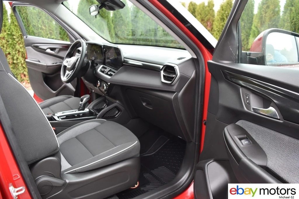 2026 Chevrolet Trailblazer - Image 17 of 21