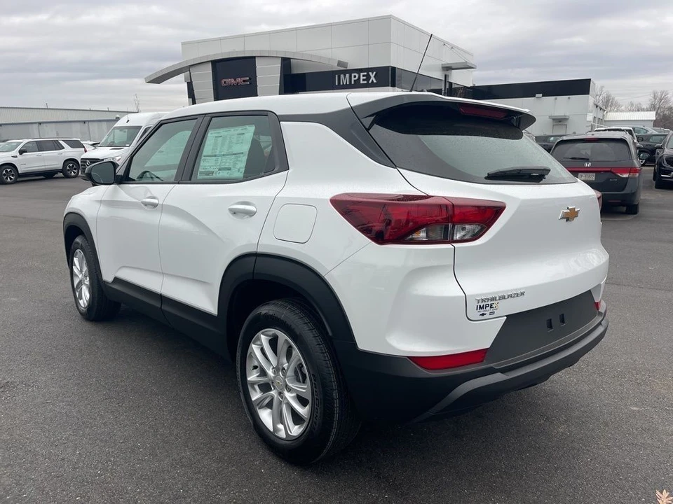 2026 Chevrolet Trailblazer - Image 3 of 12
