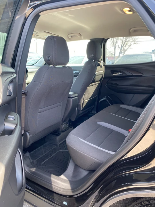 2026 Chevrolet Trailblazer - Image 12 of 17
