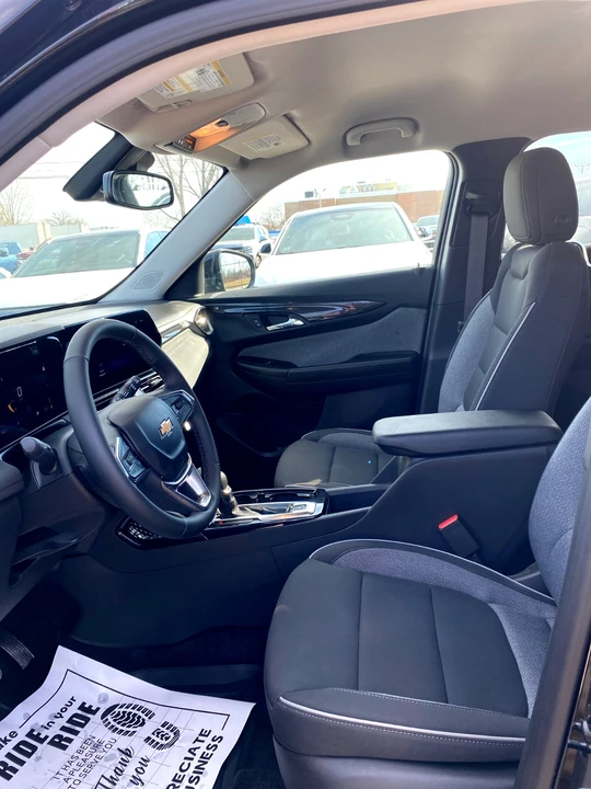 2026 Chevrolet Trailblazer - Image 11 of 17