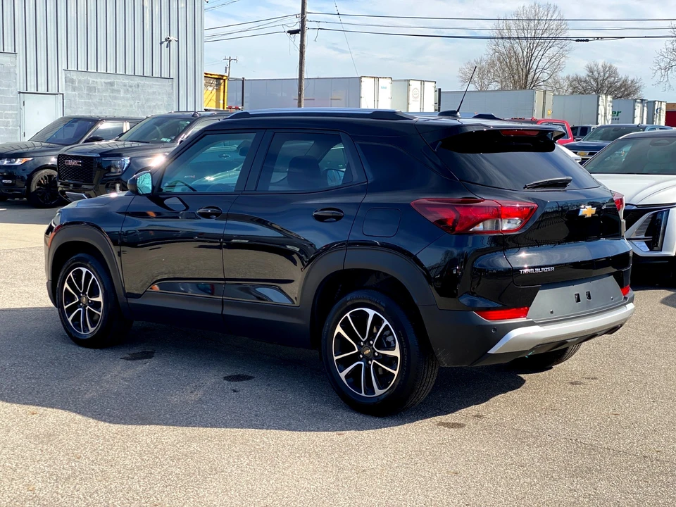 2026 Chevrolet Trailblazer - Image 3 of 17