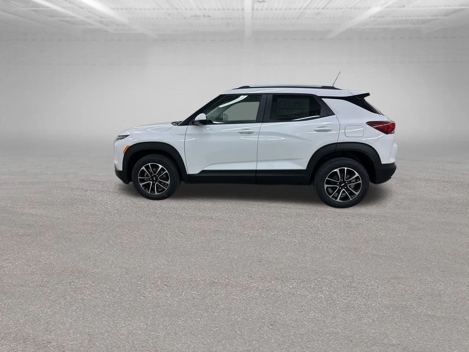 2026 Chevrolet Trailblazer - Image 6 of 12
